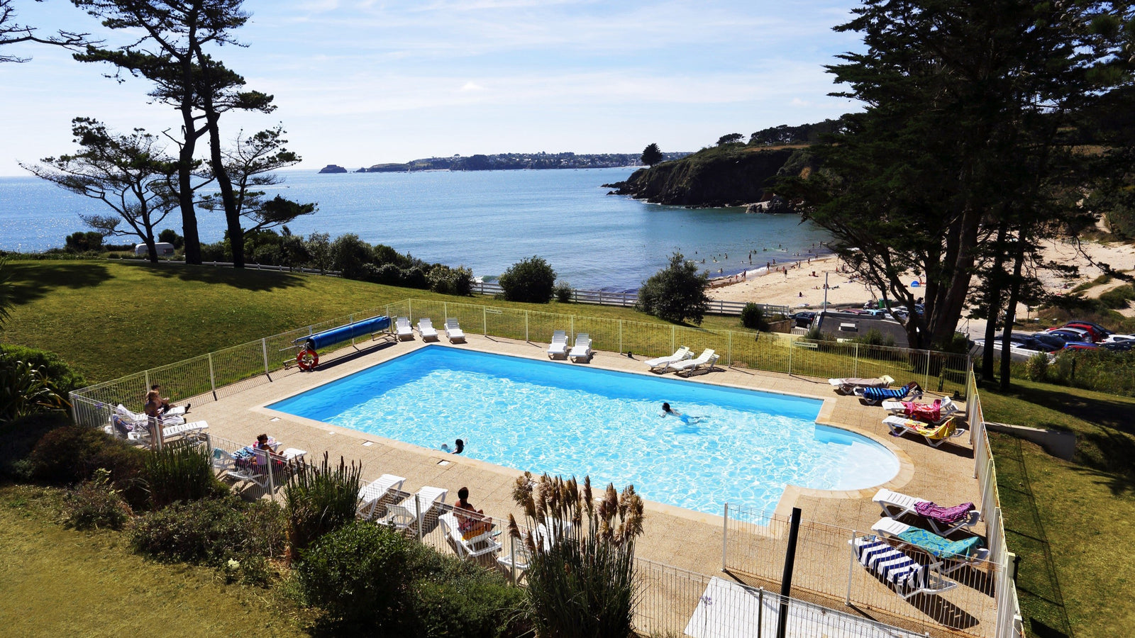 Votre piscine à Locmaria-Plouzané