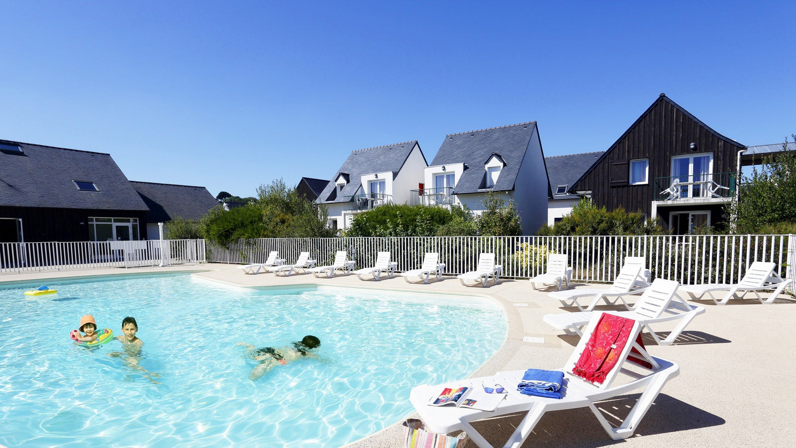 Votre piscine à Saint-Pol-de-Léon