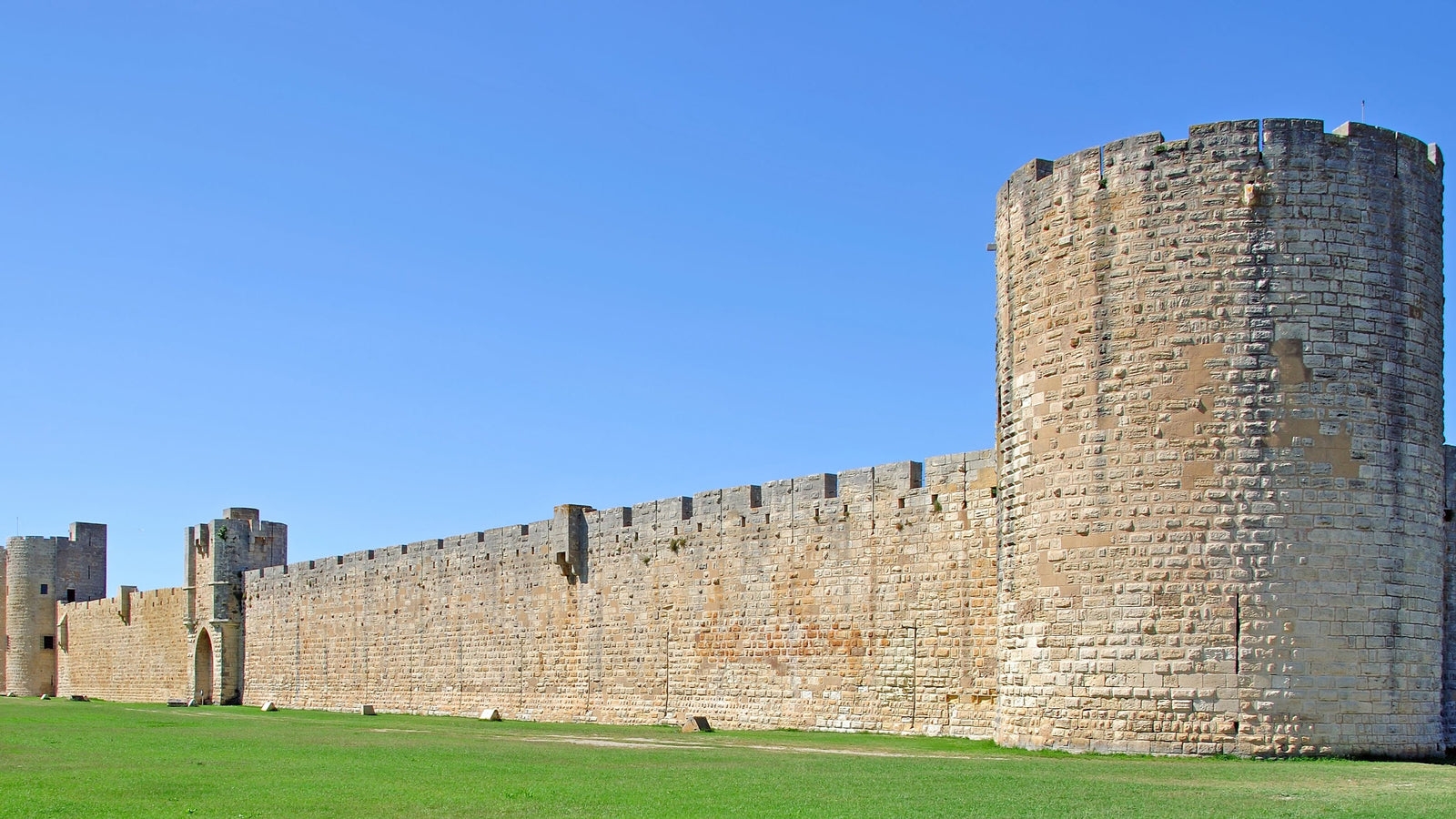 Idées découvertes à Aigues-Mortes