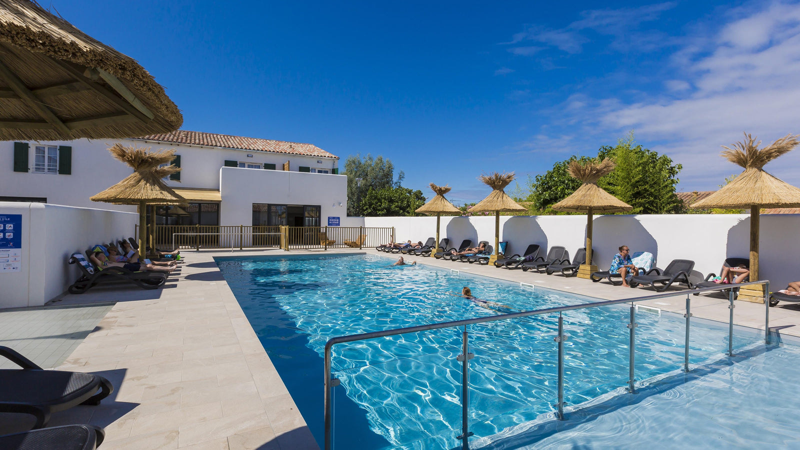 Votre piscine à l'Île de Ré