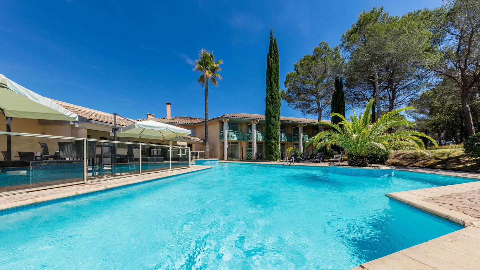 Votre piscine à Saint-Raphaël