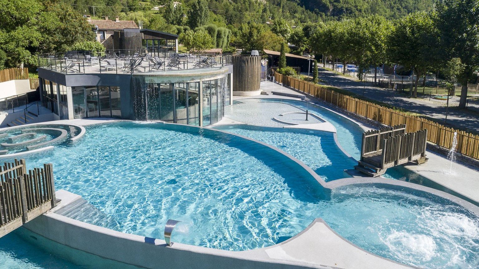 Votre piscine à Castellane