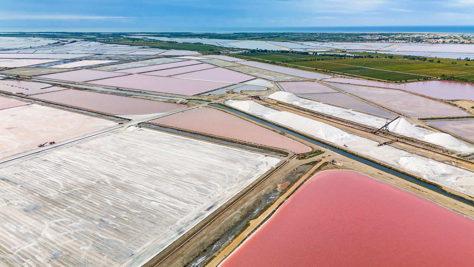 Les salins d’Aigues-Mortes en Camargue