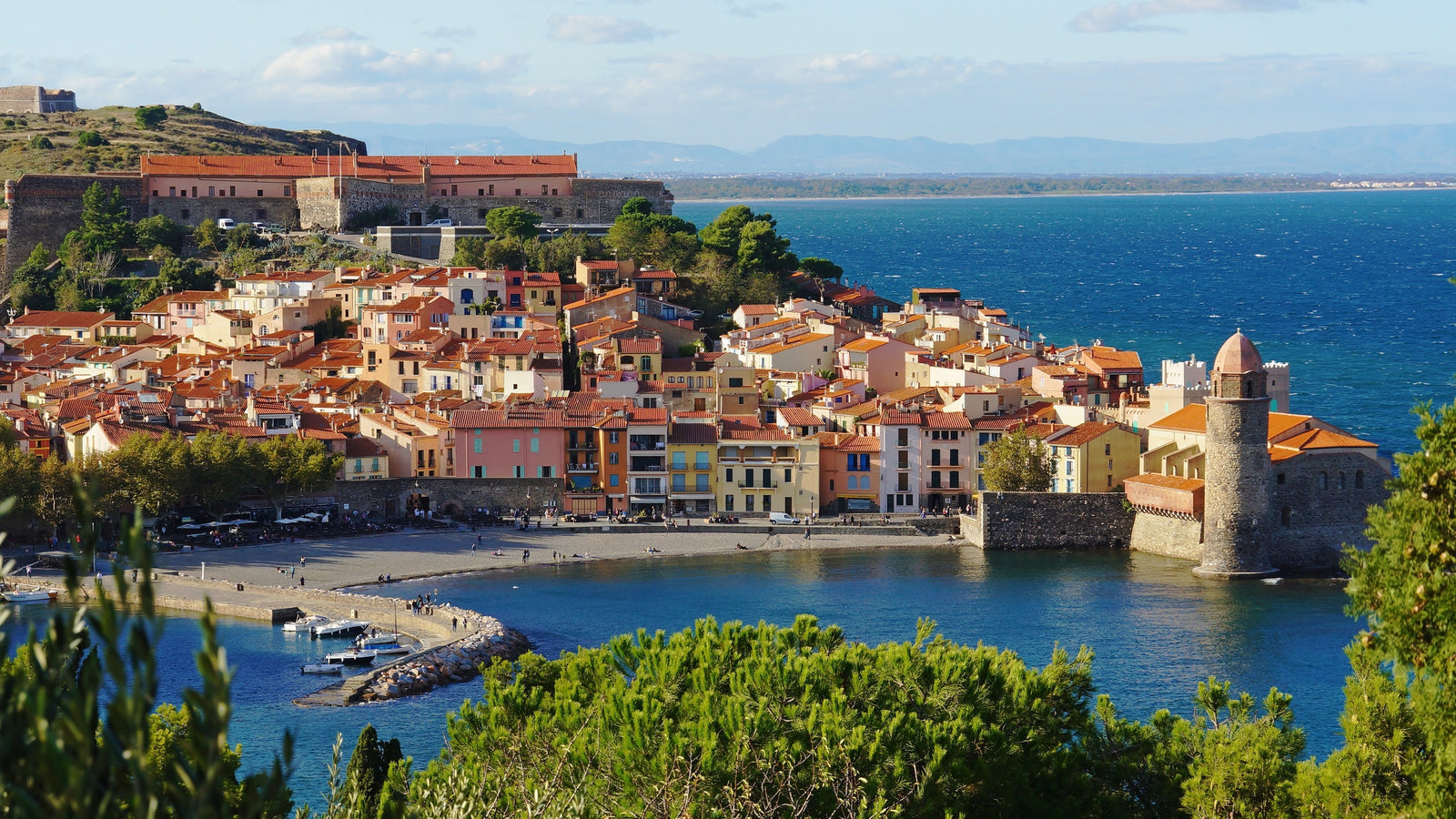 Vue sur le joyau méditerranéen Collioure 